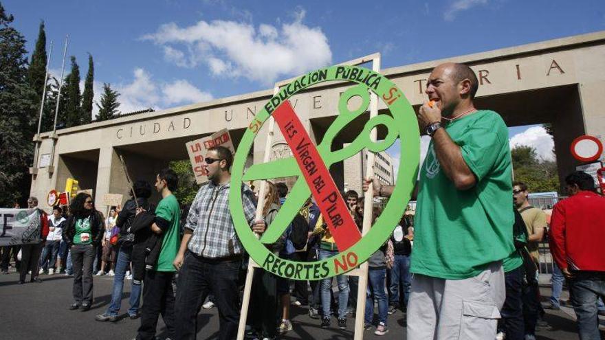 Los universitarios aragoneses llaman a la huelga el 20-N