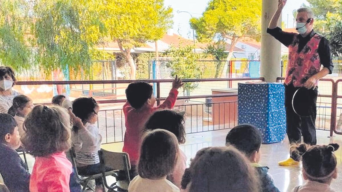 El mago Guillermo en el CEIP El Mirador