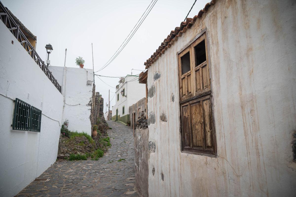 La vida en Chirche (Guía de Isora), uno de los pueblos de la Tenerife vaciada