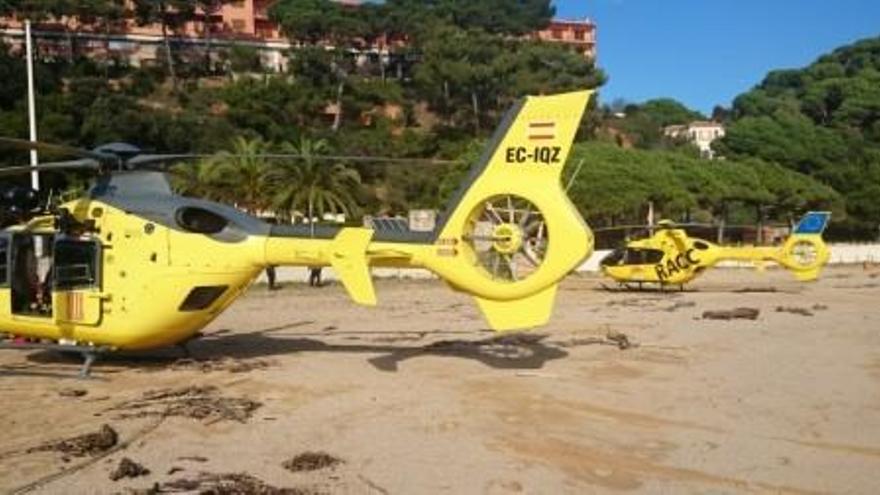 Rescaten un pescador que ha caigut de les roques a Blanes