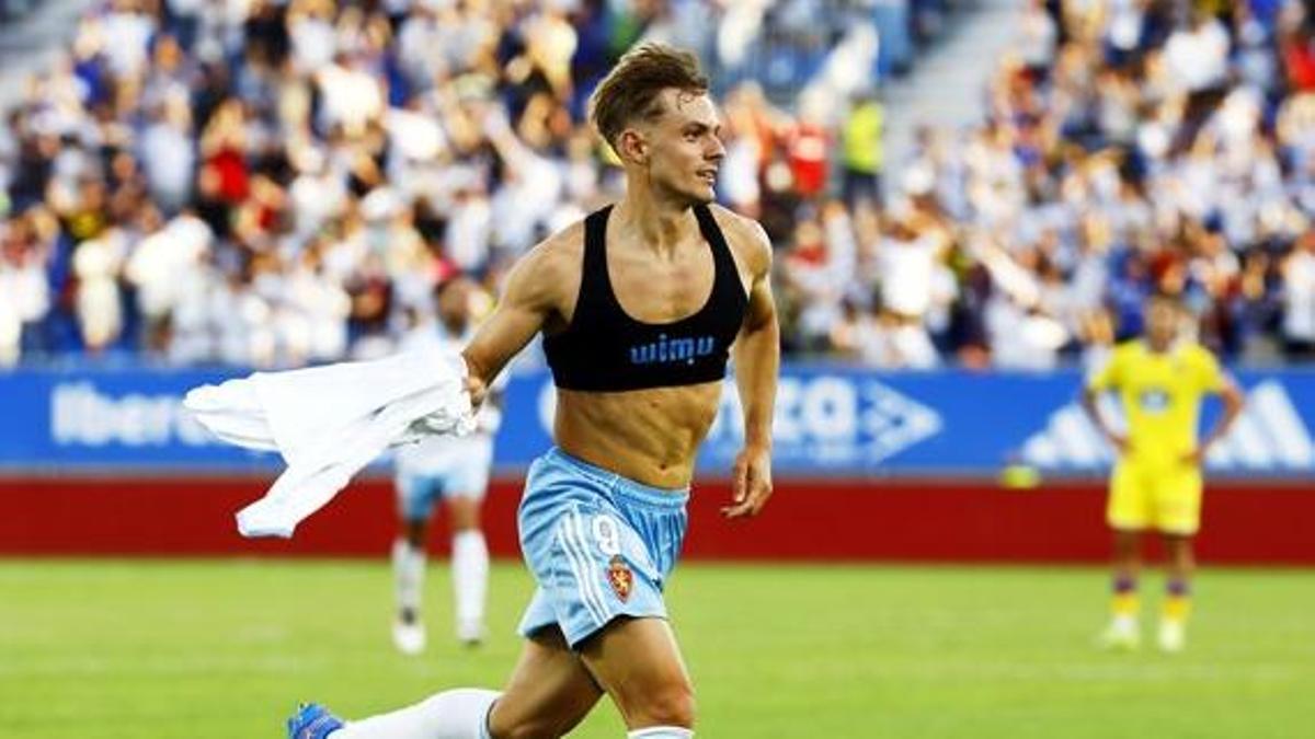 La disparatada gestión de Dani Gómez en el Real Zaragoza 25-26