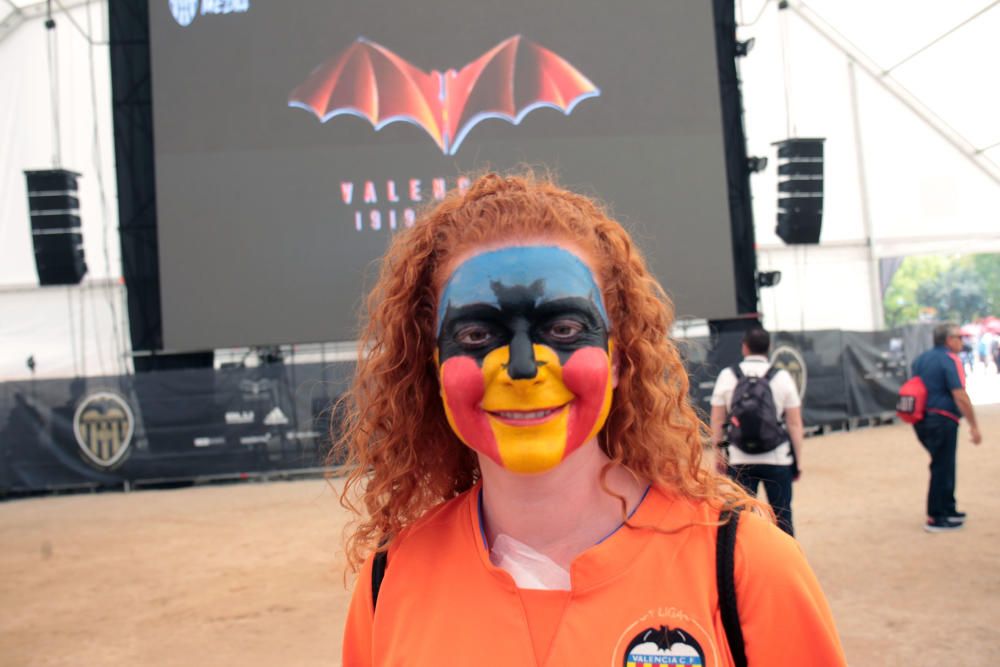 Fan zone del Valencia CF en el viejo cauce del río