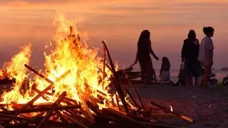 El San Juan que seduce a todos y envía a los cielos el deporte y la cultura de A Coruña