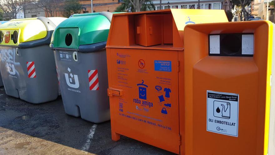 Contenidors de reciclatge a Olesa