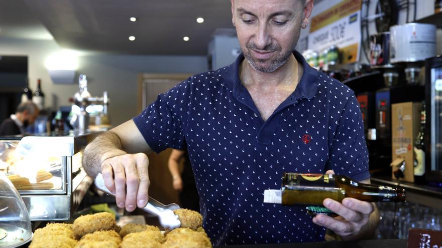 Café del Marqués: &quot;No nos esperábamos quedar como mejor croqueta de Zaragoza y provincia&quot;