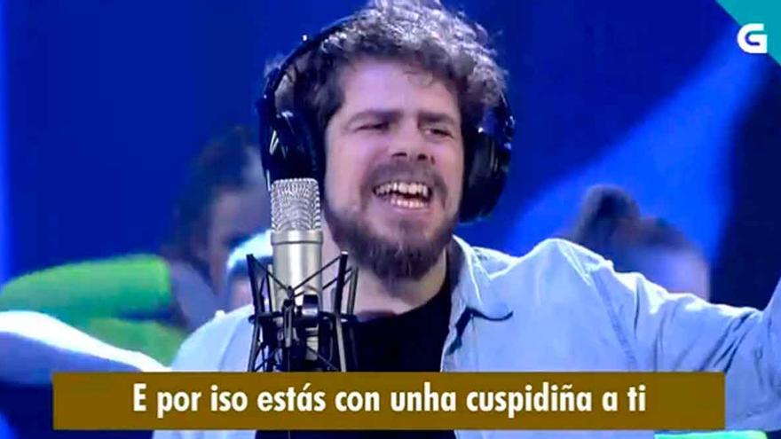 Iago Gordillo estrea no Luar a súa versión en galego da canción de Shakira e Piqué