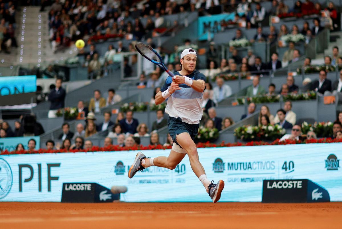 Jack Draper, en pleno esfuerzo durante la final.