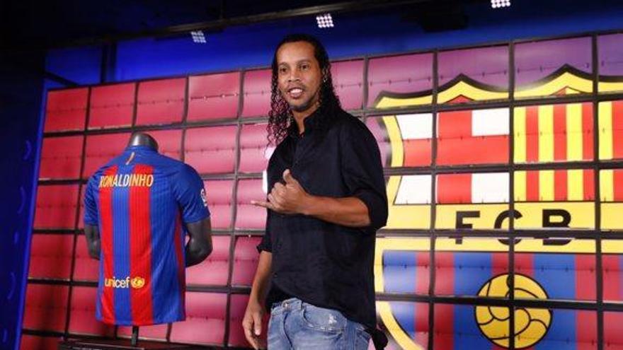 Ronaldinho ja és nou ambaixador blaugrana