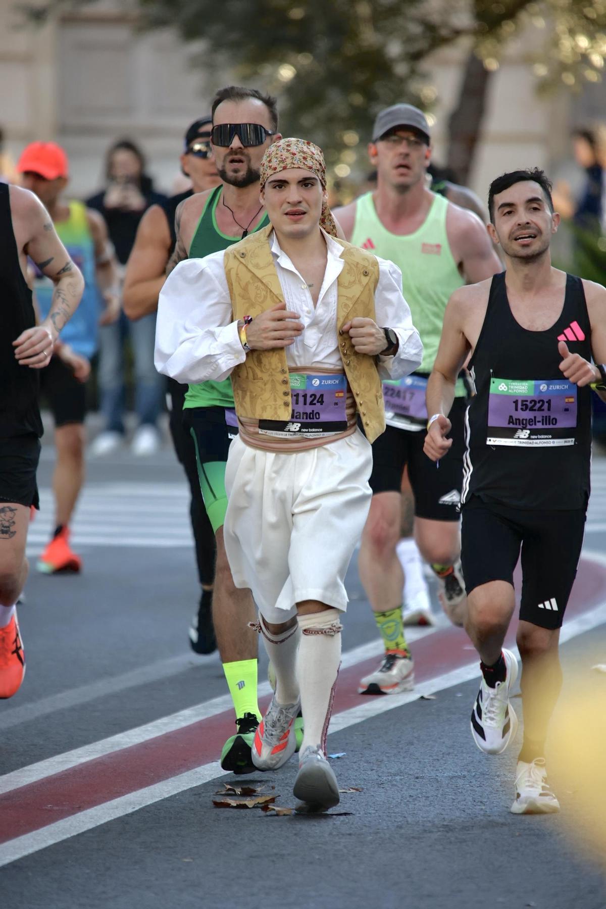 Nando, el maratoniano fallero