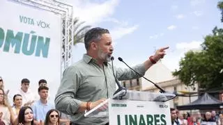 Santiago Abascal sigue de campaña pese al luto oficial: "El respeto es acabar con las muertes en la Guardia Civil"