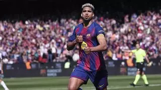 Araujo solo piensa en el Barça