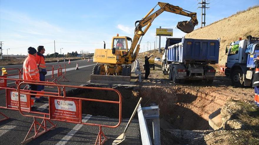 La rotura de una tubería deja sin agua a Pastriz y Movera desde el viernes