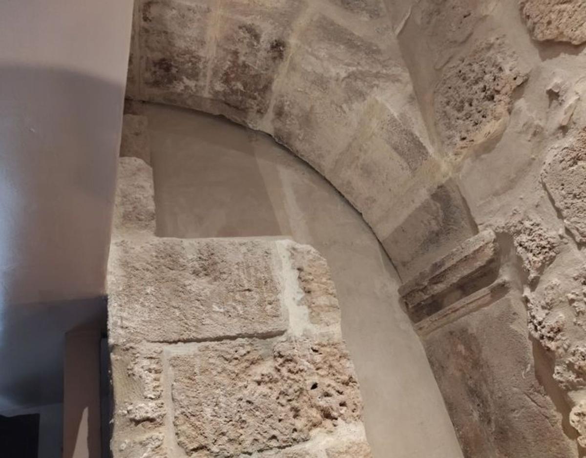 Los tesoros que escondía una casa del casco antiguo de Teulada