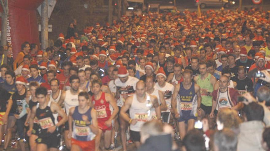 Blanco i Rovira s&#039;imposen en la Sant Silvestre de Girona més multitudinària