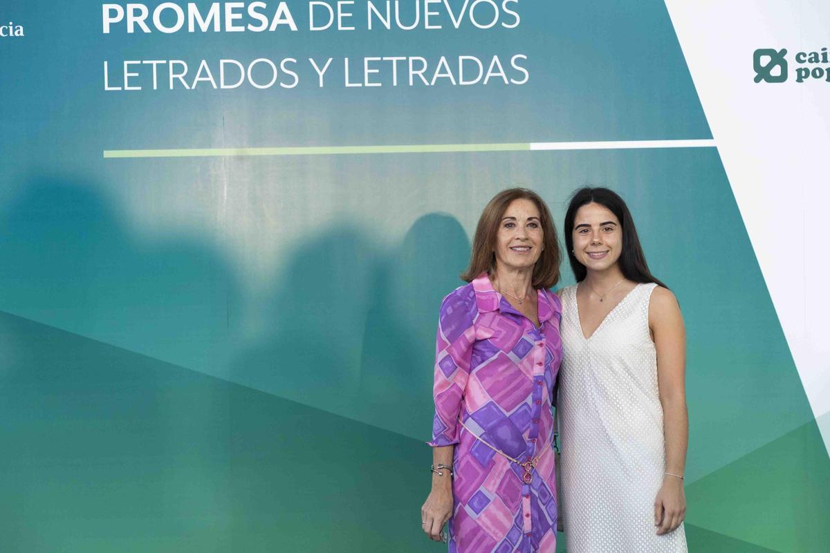 Juramento de nuevos letrados y letradas Juramento de nuevos letrados y letradas