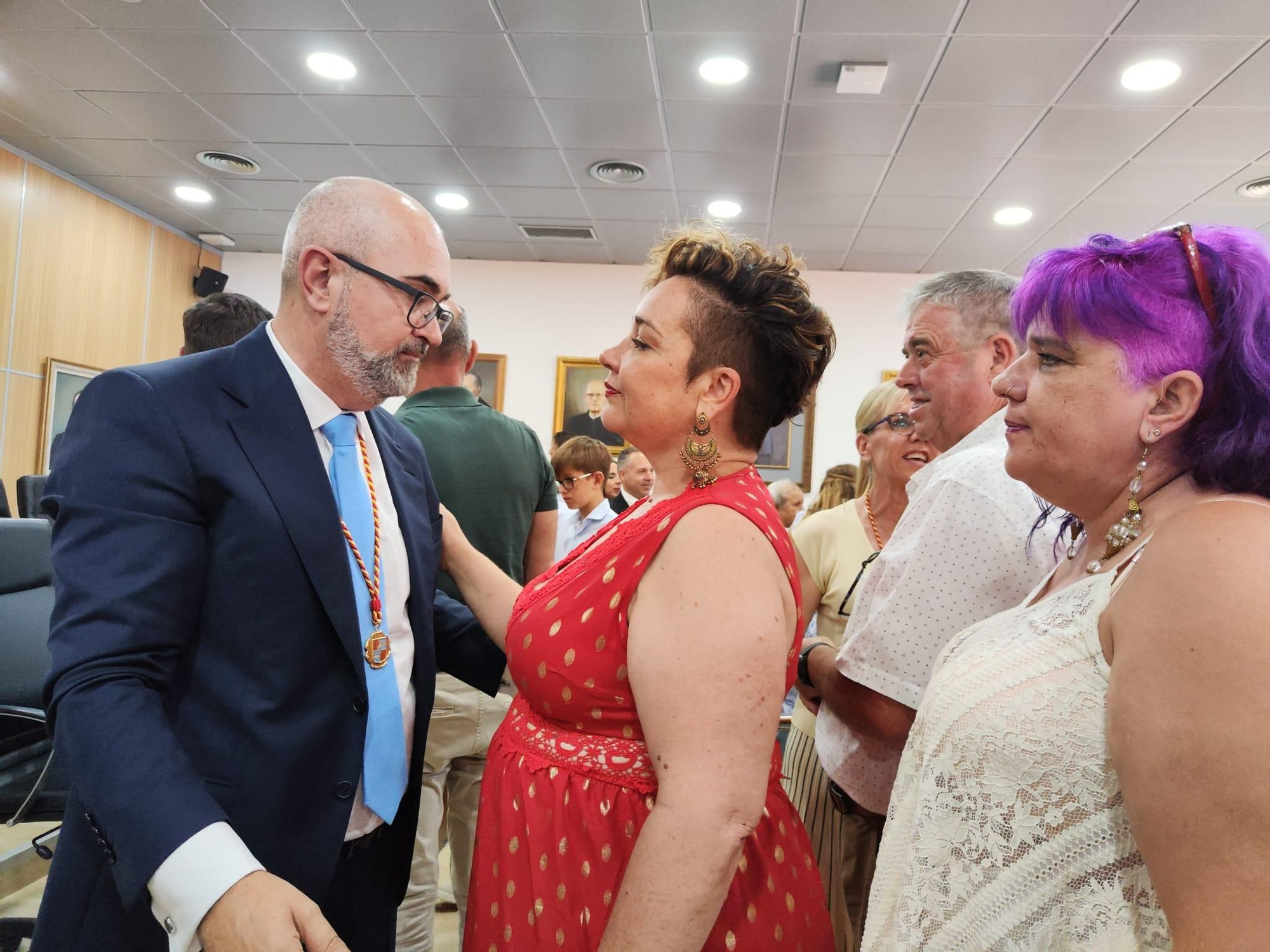 Galería de imágenes de la toma de posesión de Vicent Roig como alcalde de Sant Josep