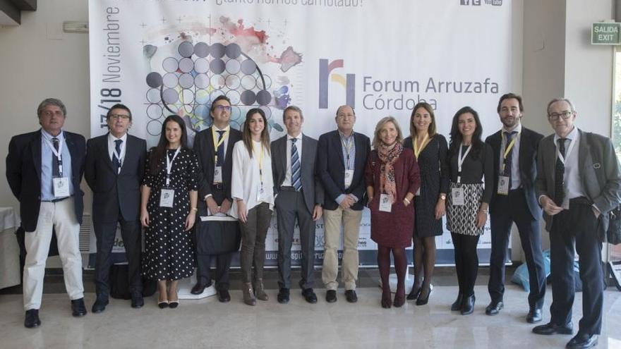 Unos 400 oftalmólogos analizan el glaucoma en el 18º Forum Arruzafa