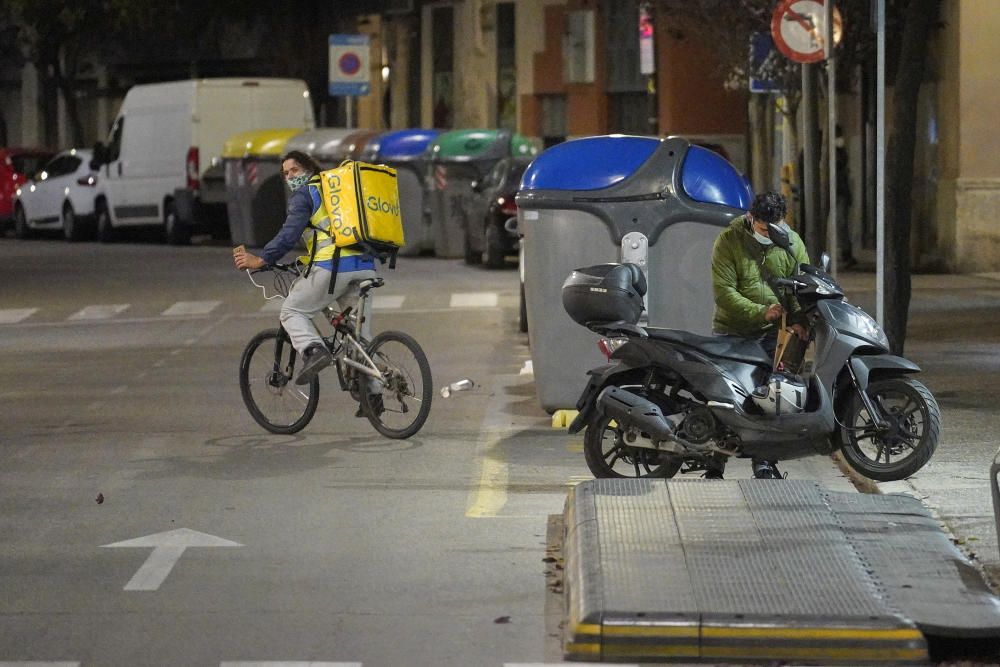 Els carrers de Girona buits en la primera nit del toc de queda