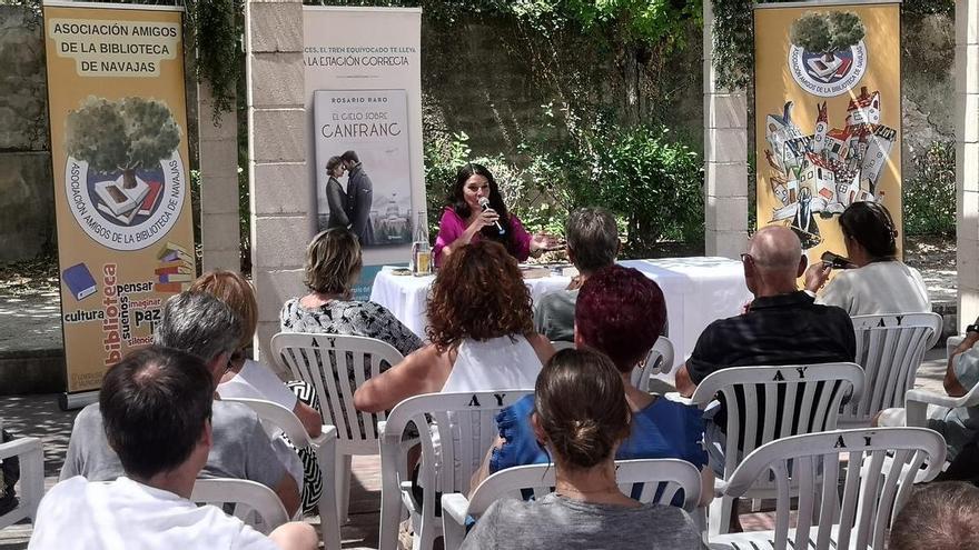 Rosario Raro presenta su último libro en Navajas