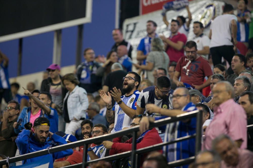 El Hércules despide al técnico argentino tras ganar por 3-2 al Peralada con mucho sufrimiento.