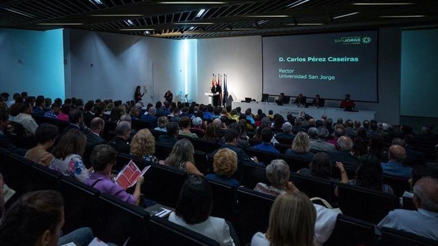 La San Jorge celebra su acto de apertura de curso