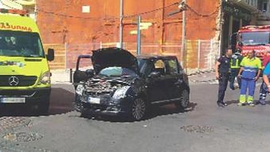 La colisión se produjo en un cruce entre la calle Gisbert y Duque.