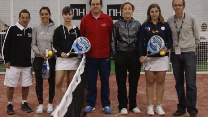 Las dos parejas femeninas que disputaron la final.