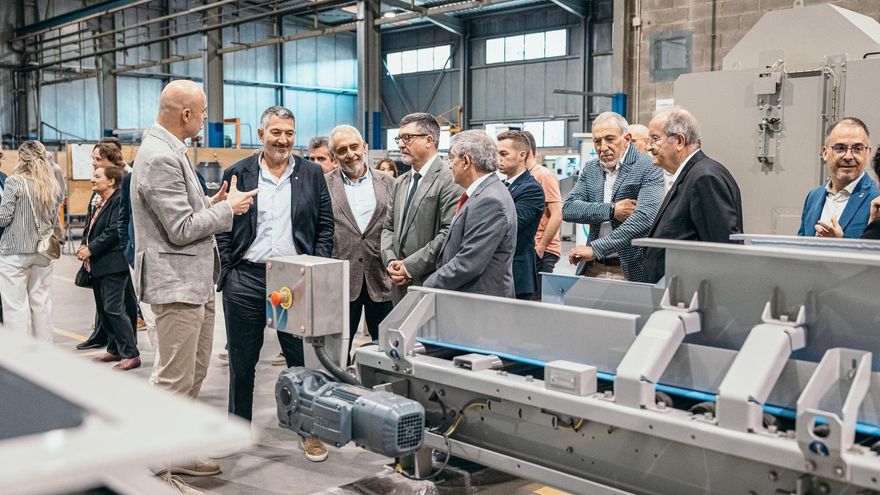 Miquel Sàmper visita la cardonina Vidmar per celebrar-ne els 40 anys