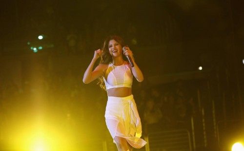 Selena Gómez ha actuado en el Staples Center de Los Ángeles dentro de su gira Stars Dance Tour