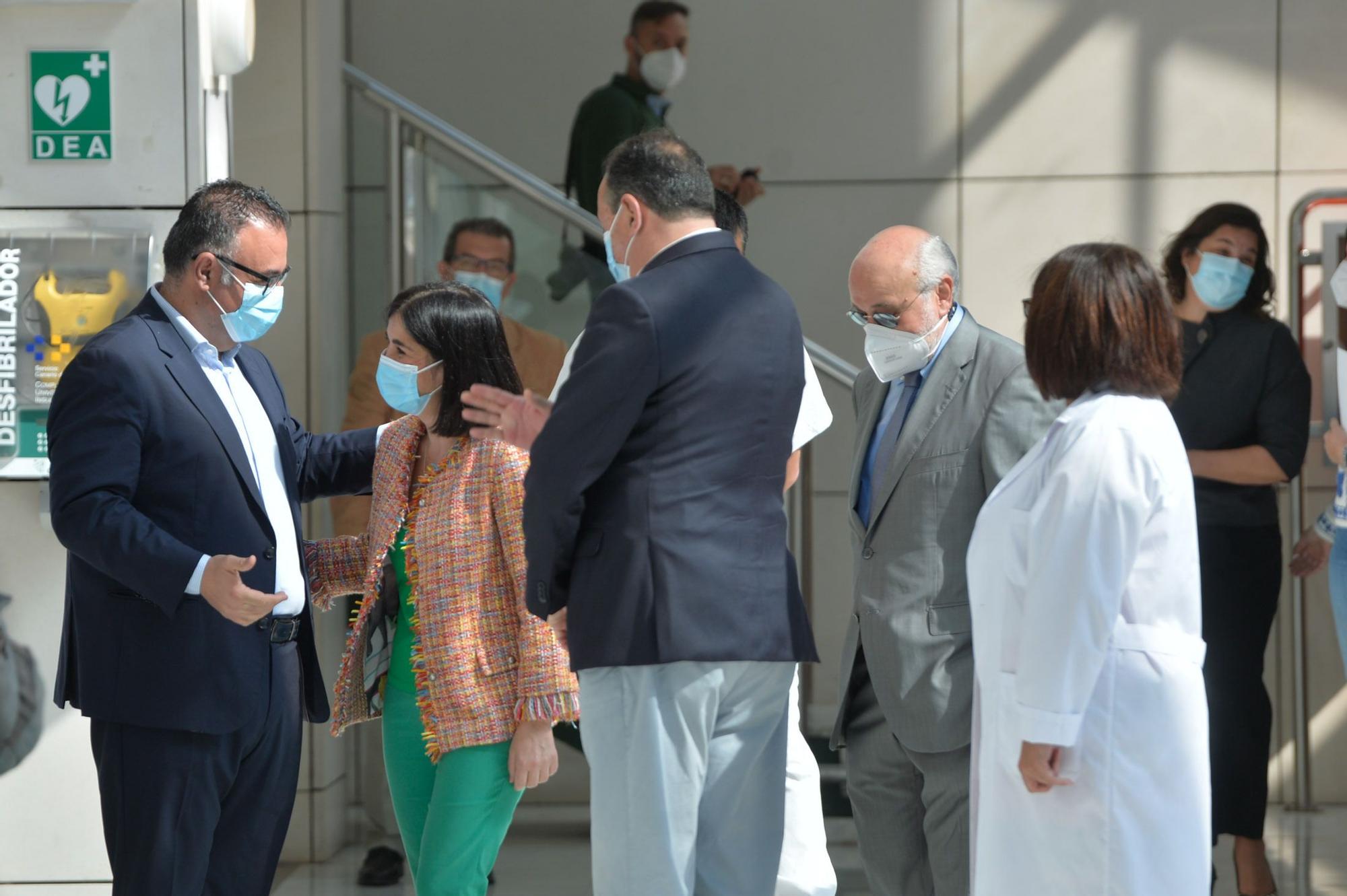 La ministra de Sanidad Carolina Darias visita el Hospital Universitario Insular de Gran Canaria