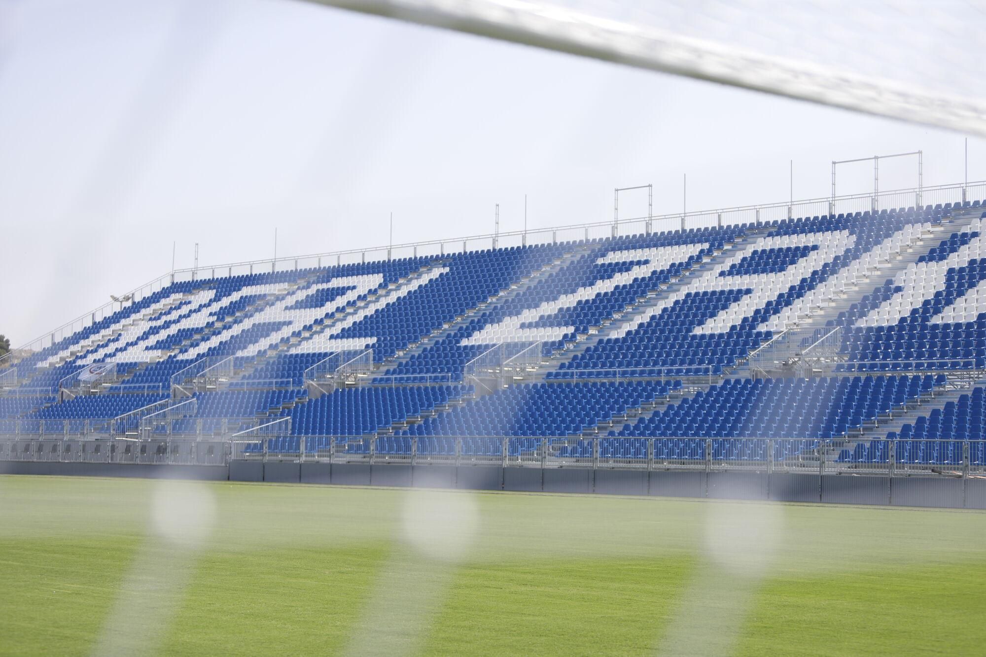 En imágenes | Así ha sido la construcción de la 'mini Romareda' 