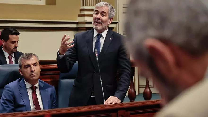 Clavijo evidencia su malestar con el PP y Feijóo aunque aún salva a su vicepresidente Domínguez