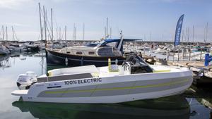 La ZEPHYR800 ECO, embarcación 100% eléctrica fabricada íntegramente en Catalunya