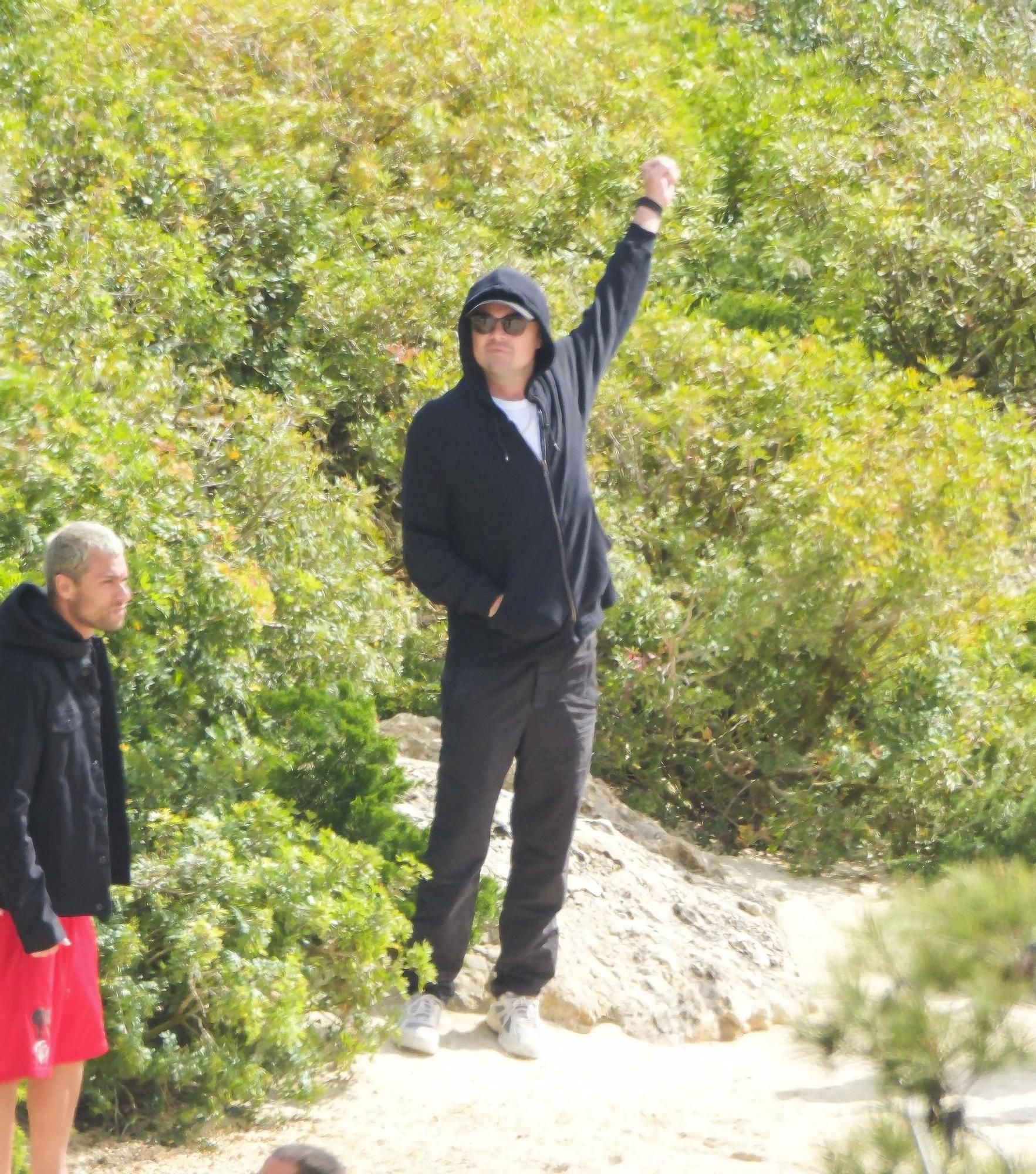 Leonardo Dicaprio vuelve a Ibiza con Vitoria Ceretti/ Sergio Garrido