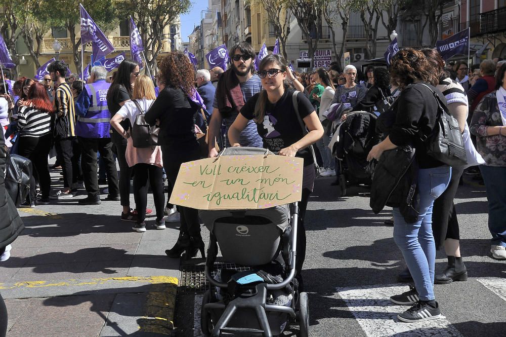 Así ha celebrado Elche el 8M