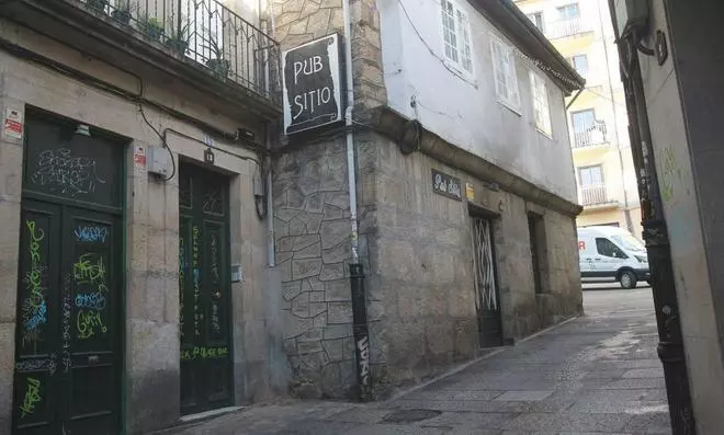 Agredió con un vaso a un joven que intentó ligar con ella en un pub y que le escupió tras recibir tres bofetadas