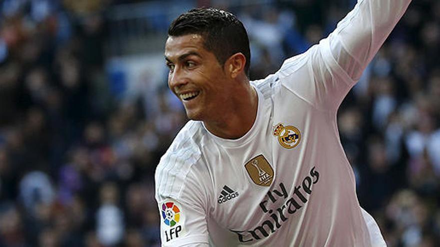 Ronaldo, tercer máximo goleador histórico de la Liga