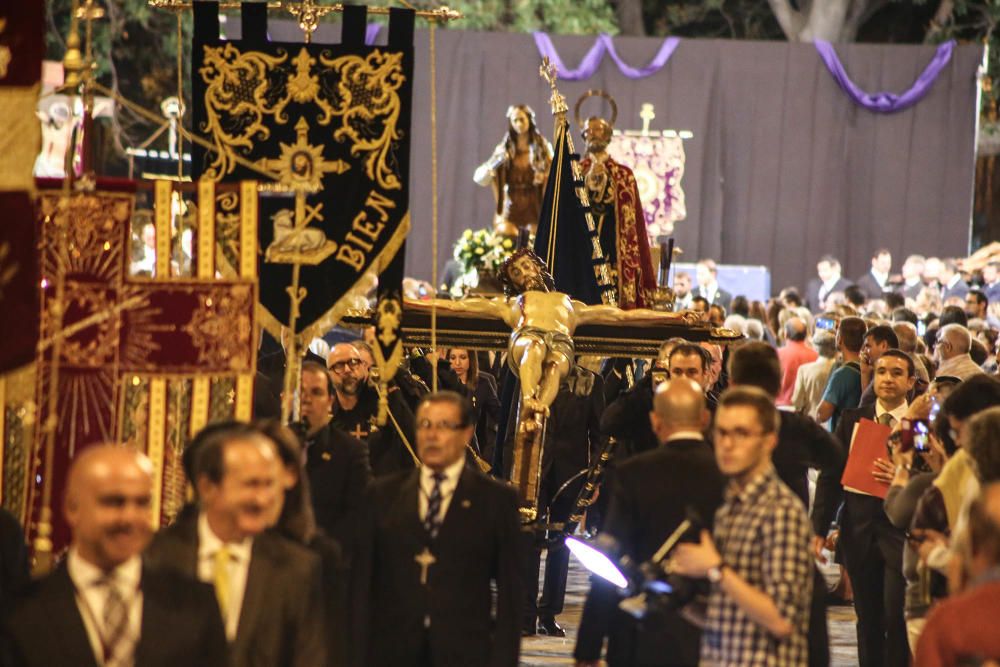 La imagen de Cristo inunda Orihuela