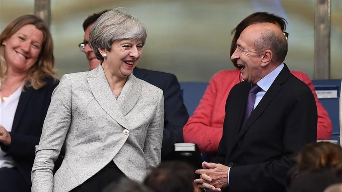 Theresa May en el Stade de France