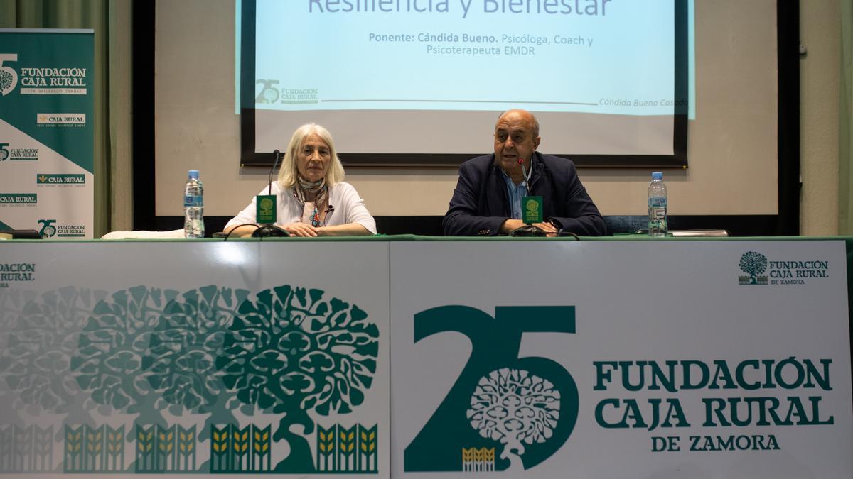 Cándida Bueno, en las Jornadas Infosalud sobre resiliencia