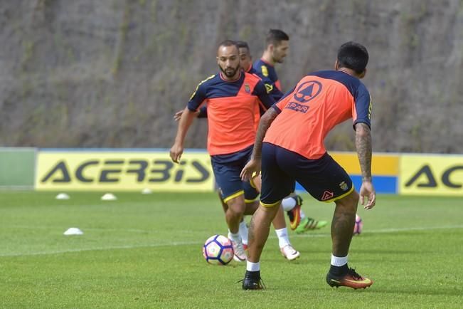 Entrenamiento de la UD Las Palmas, con el nuevo ...