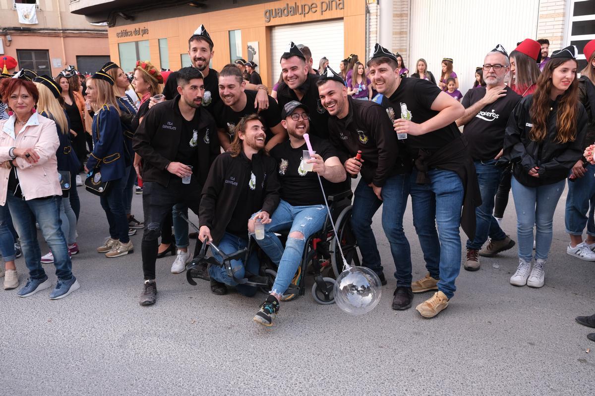 El pasodoble de la euforia abre las fiestas de Petrer