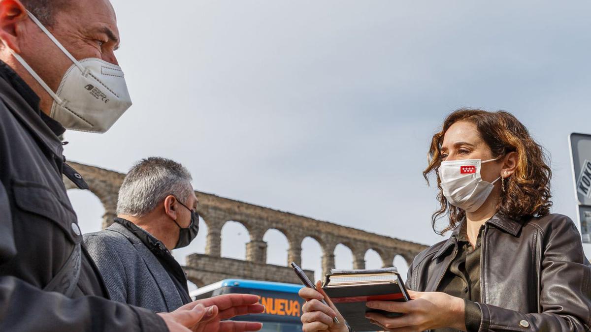 Ayuso, durante su visia ayer a Segovia. | N. Valverde - Ical