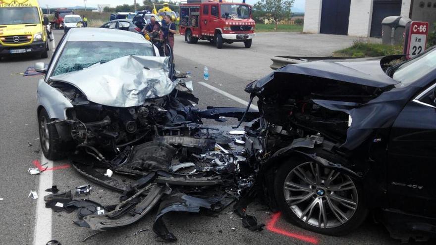 Dos dels vehicles implicats en l&#039;accident · Diari de Girona