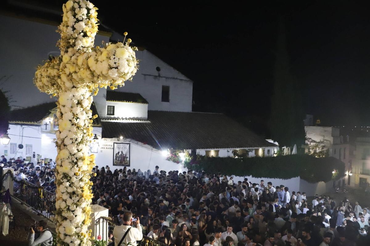 Noche de ‘juernes’ en las Cruces de Córdoba