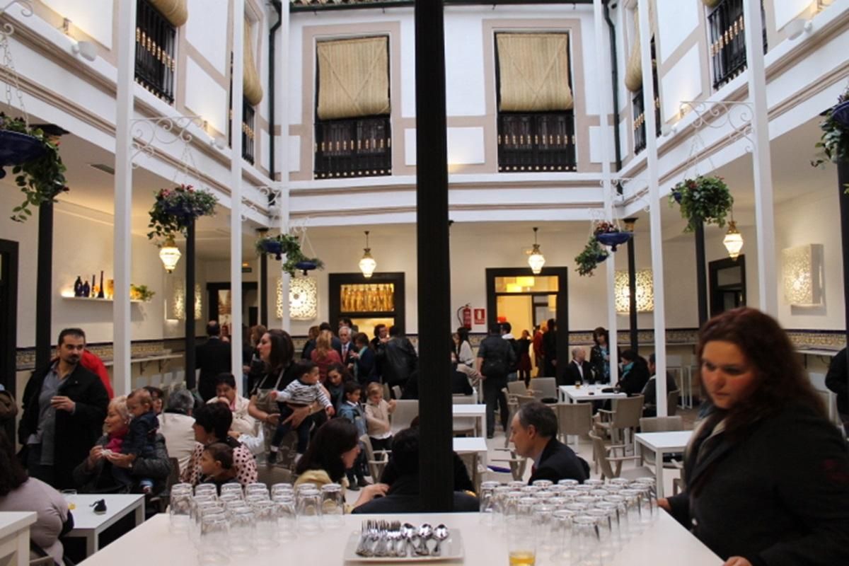 Imagen de archivo de Los Patios de la Marquesa, elmercado gastronómico en la Casa de los Manríquez, en 2014.
