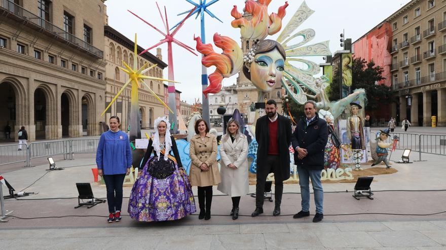 Todo listo para la quema el sábado del monumento en honor a las Hogueras de San Juan en Zaragoza