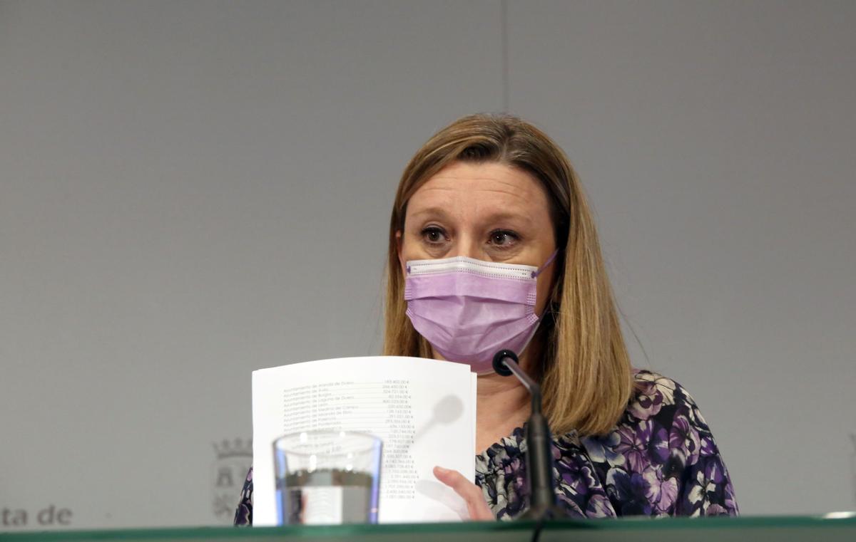 El consejera zamorana, Isabel Blanco, durante la rueda de prensa de esta mañana.
