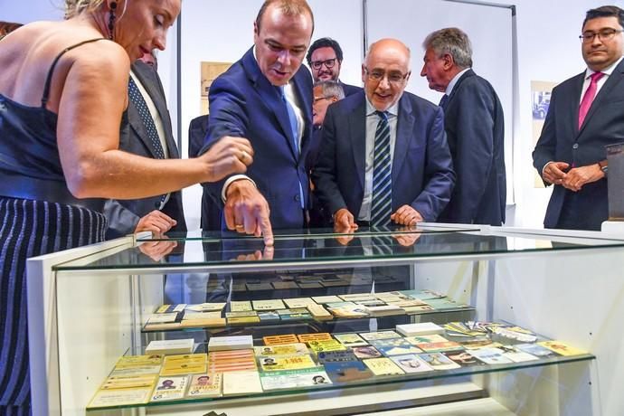 23-10-19 LAS PALMAS DE GRAN CANARIA. CASASA CONSISTORIALES. LAS PALMAS DE GRAN CANARIA. Exposición 40 años de Guaguas Municipales. Fotos: Juan Castro.  | 23/10/2019 | Fotógrafo: Juan Carlos Castro