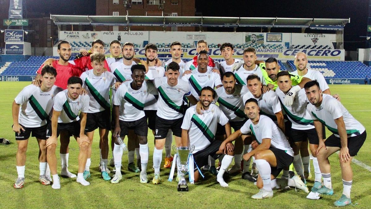 En imágenes el Linares Córdoba CF